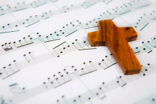 Крест и ноты